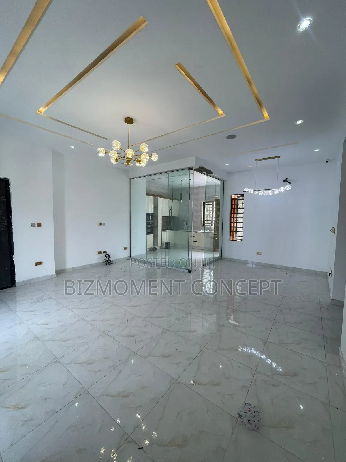 2bdrm Apartment in Agungi Lekkki for sale in Agungi