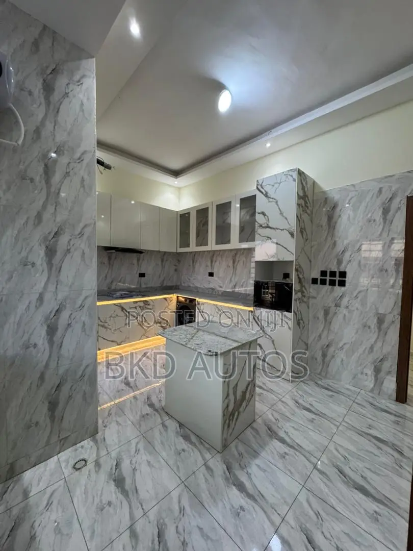 4bdrm Duplex in Ikeja for sale in Ikeja