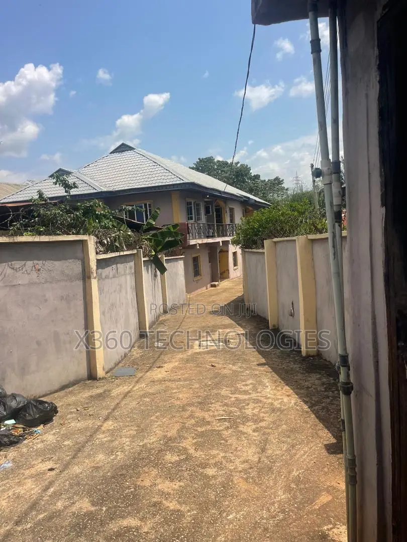 12bdrm House in Onikolobo, Abeokuta South for sale in Abeokuta South