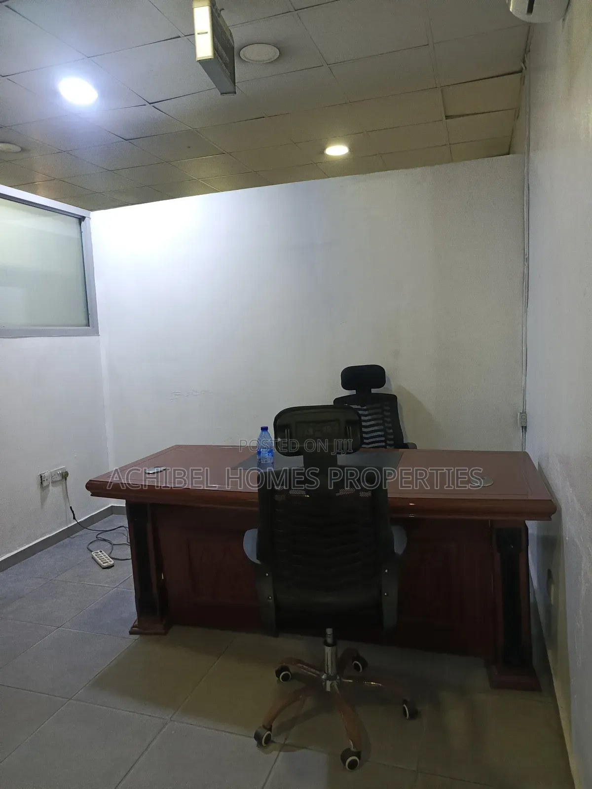 A Fully Serviced Private Office Space Near Marina, Lagos Island in Lagos Island / Lagos Island