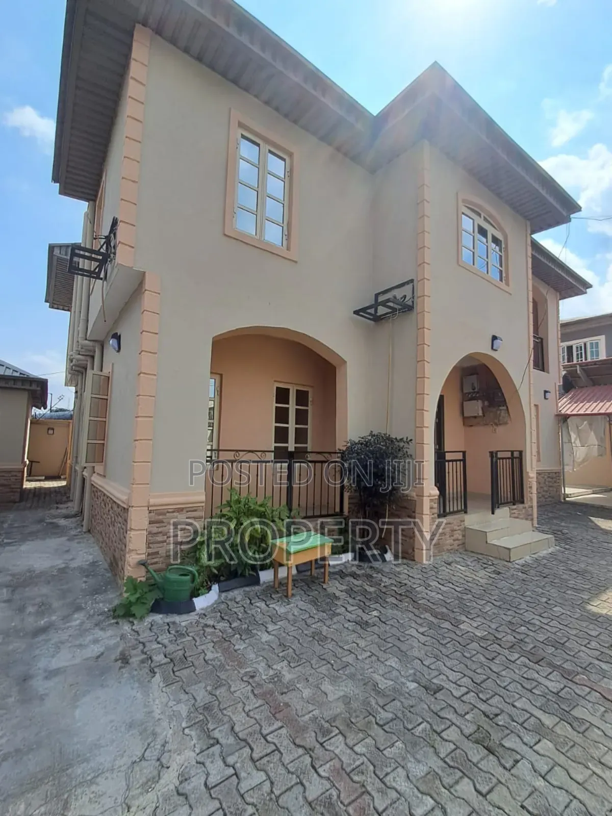 4bdrm Duplex in Magodo Brooks for rent in Magodo