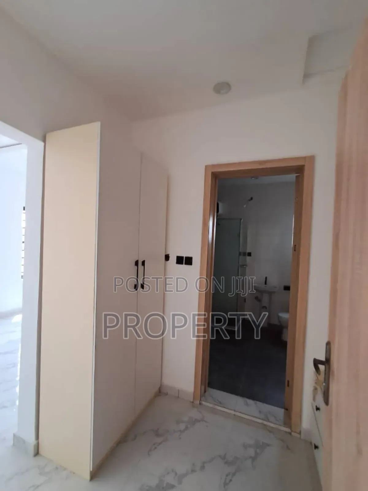 4bdrm Duplex in Magodo Brooks for rent in Magodo