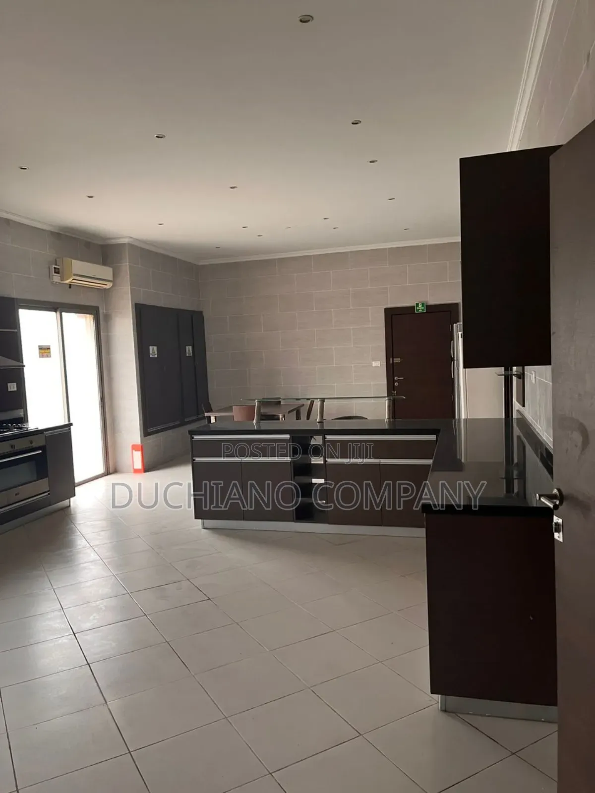 Furnished 3bdrm Block of Flats in Victoria Island for rent in Victoria Island