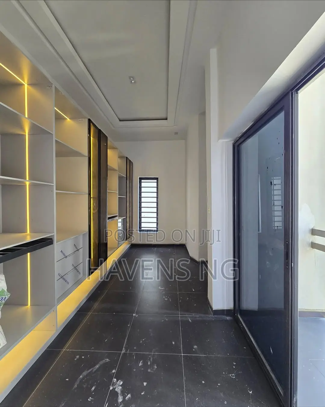 5bdrm Duplex in Ikoyi for sale in Ikoyi S.W