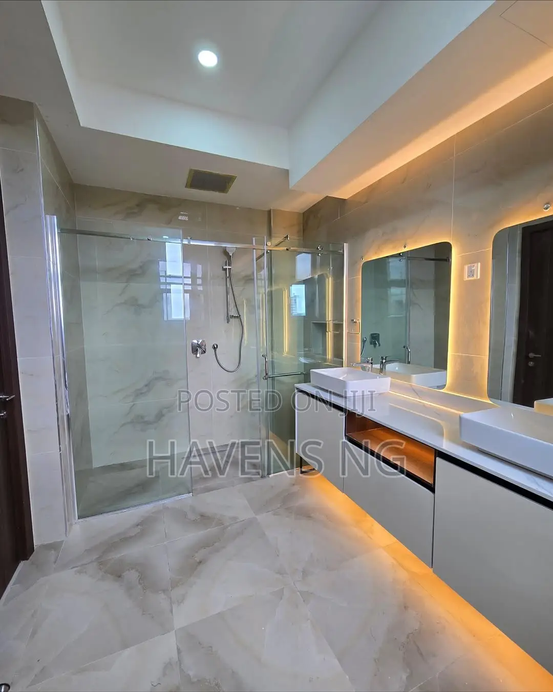 3bdrm Apartment in Lekki for sale in Lekki Phase 1