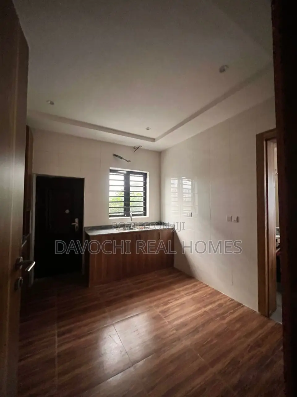 3bdrm Apartment in Royal Gardens, Ajah, Sangotedo for rent in Sangotedo