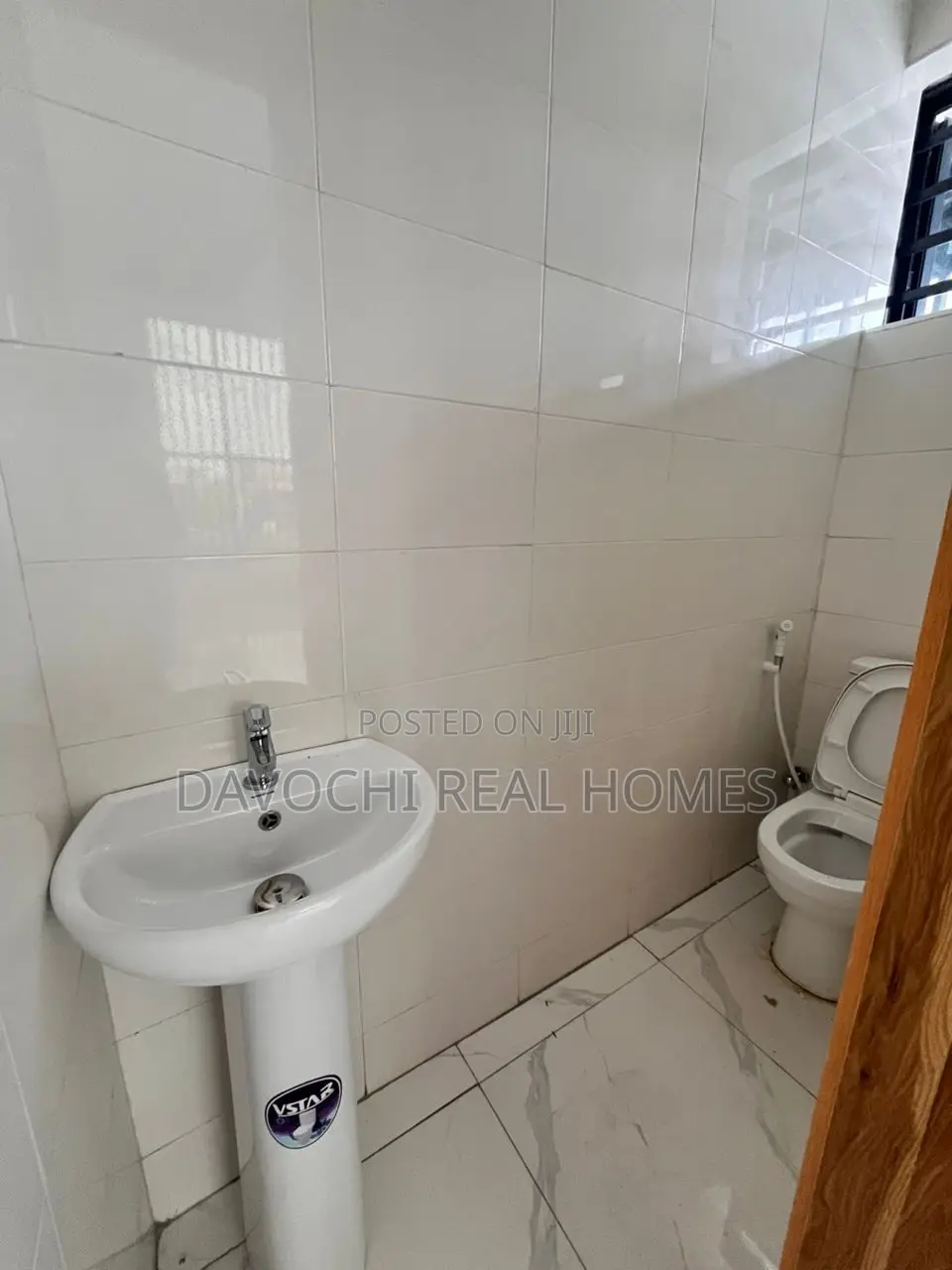 3bdrm Apartment in Royal Gardens, Ajah, Sangotedo for rent in Sangotedo