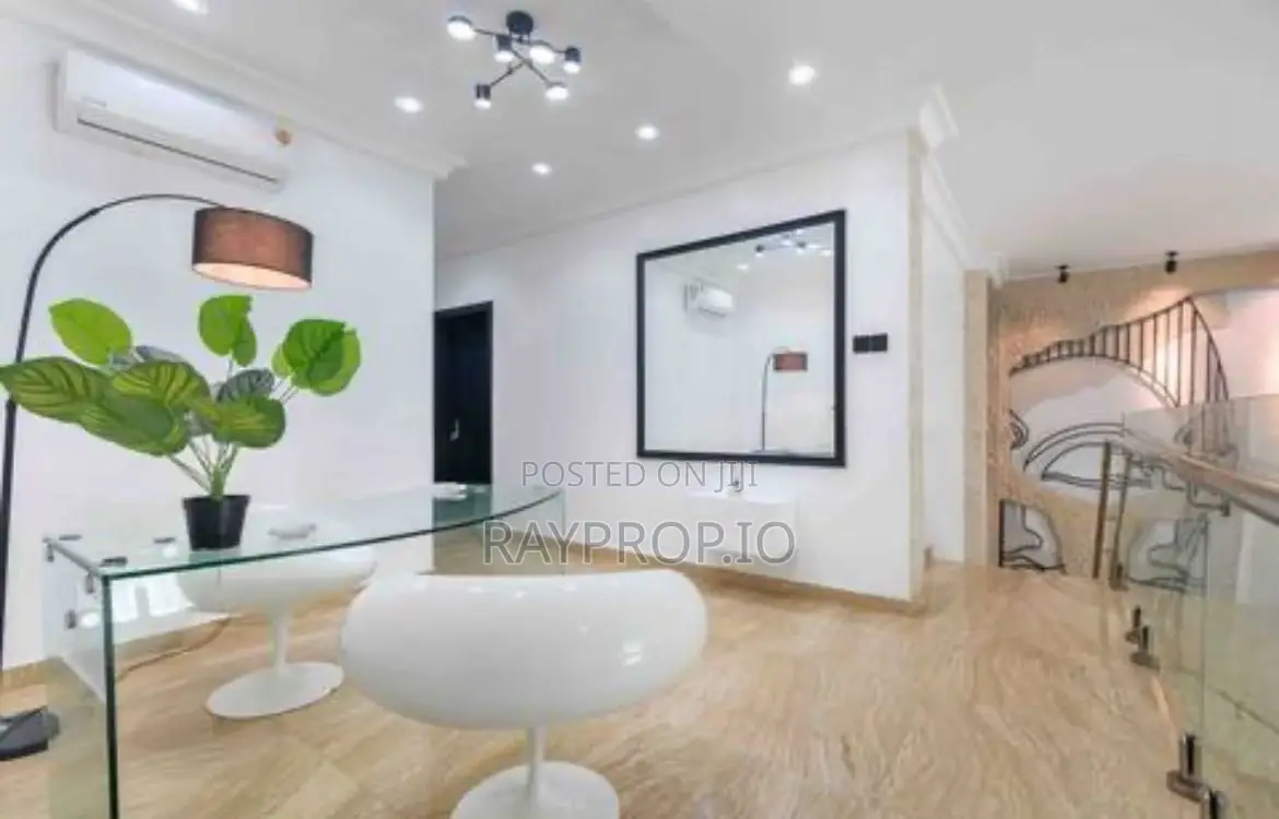 15f82fe1 - 4 Bedroom Shortlet in Ikoyi in Parkview Estate