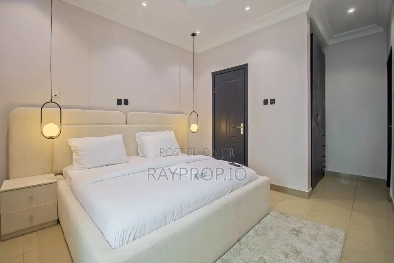 1762a0by - 4 Bedroom Shortlet in Ikoyi in Parkview Estate