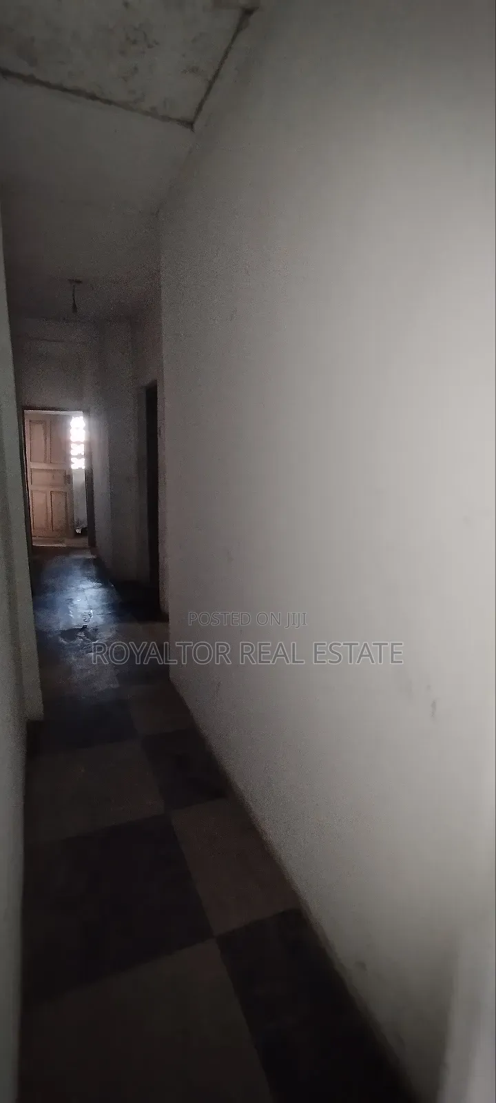 Spacious Office Space . Upstairs in Benin City