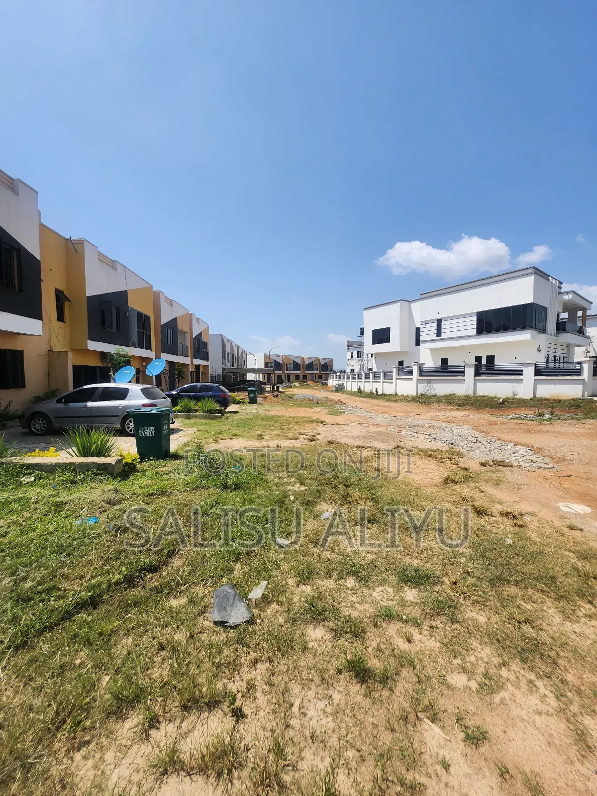 4bdrm Duplex in Karsana for sale in Karsana