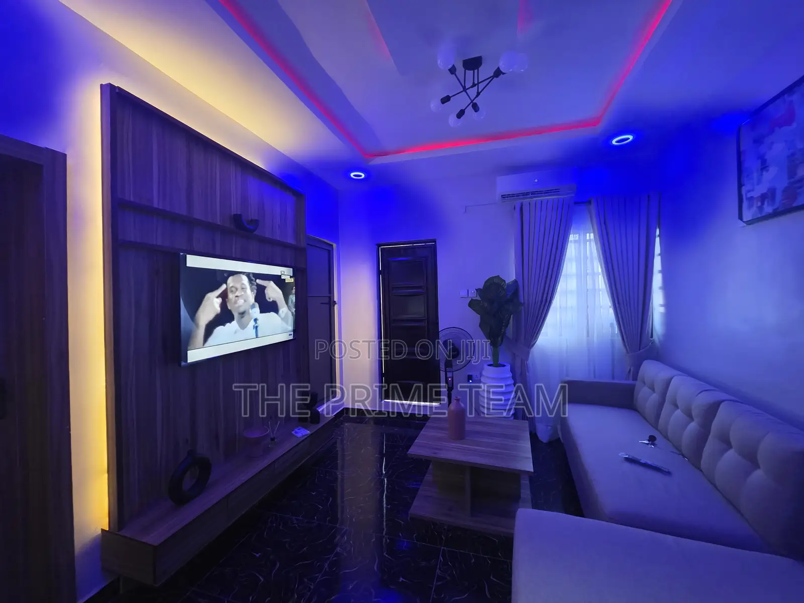 Prime Gold Mini-Flat Apartment in Alagomeji