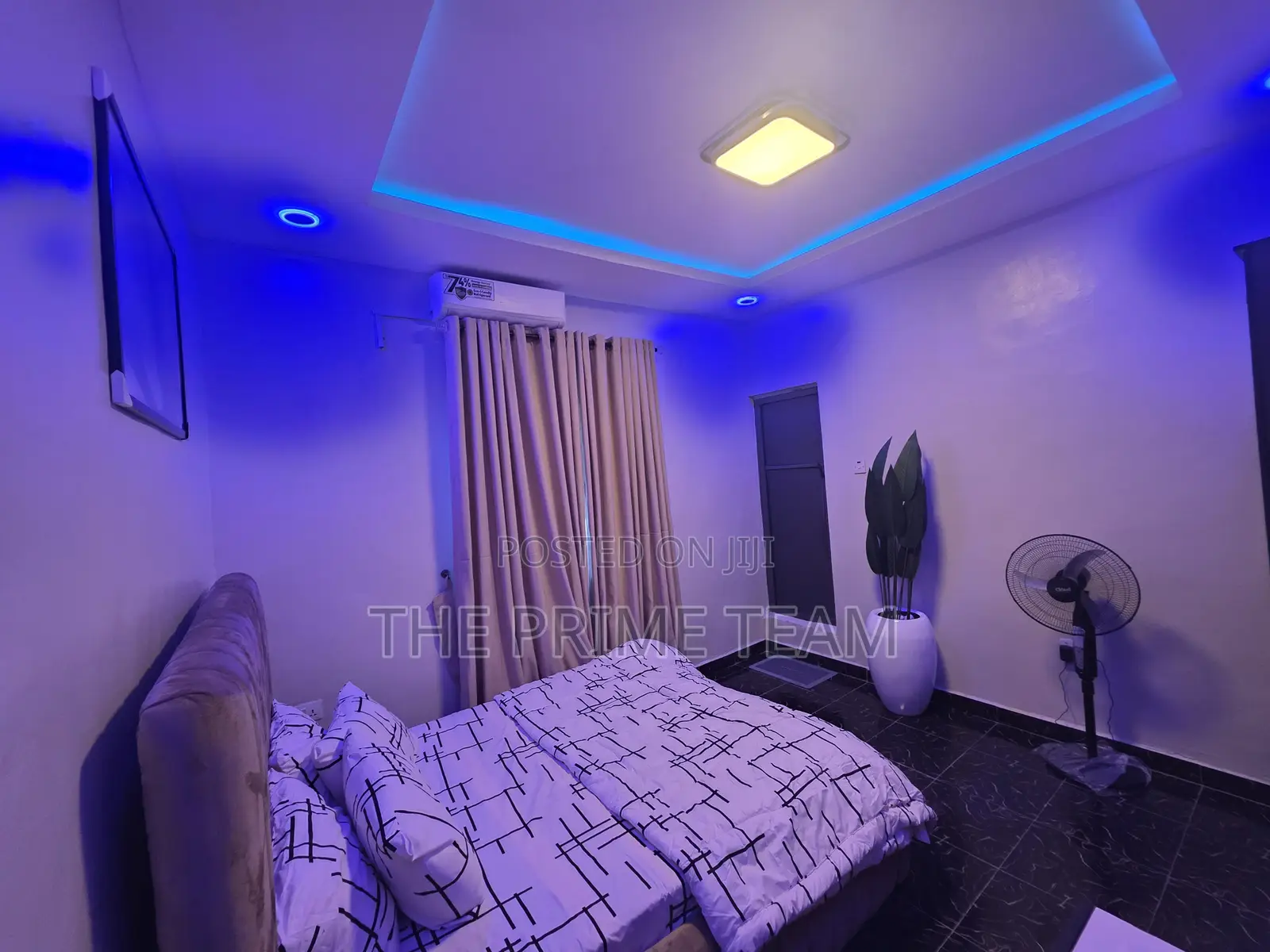 Prime Gold Mini-Flat Apartment in Alagomeji