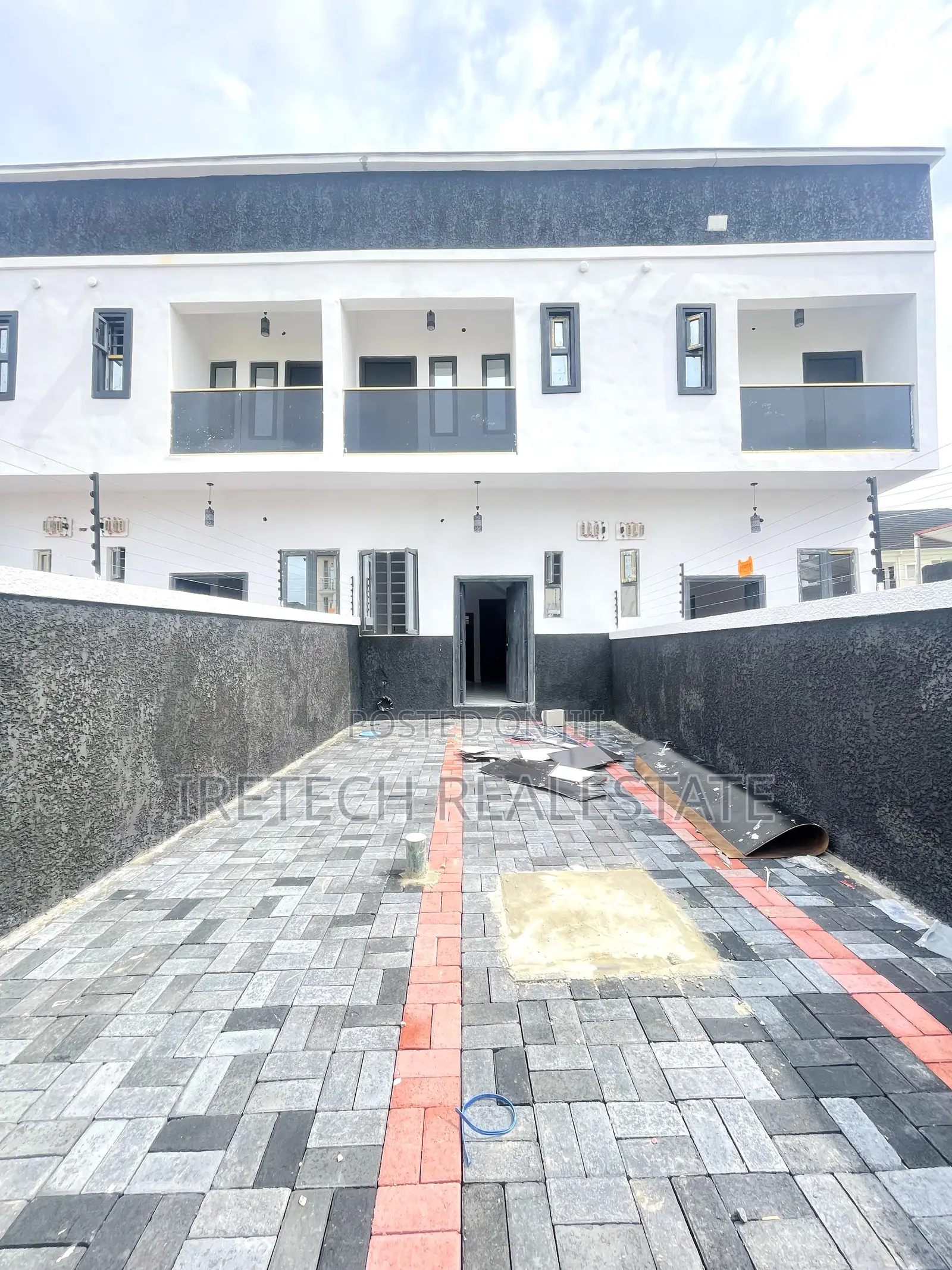 3bdrm Townhouse/Terrace in Ajah Axis In A Gated, Sangotedo for sale in Sangotedo