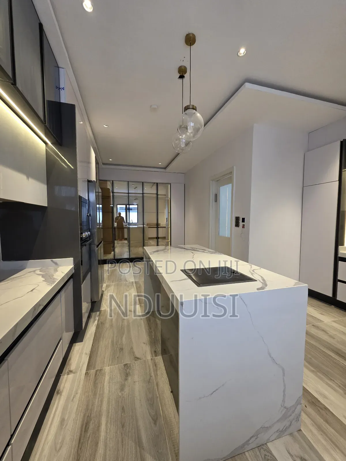5bdrm Duplex in Lekki Phase 1 for sale in Lekki Phase 1