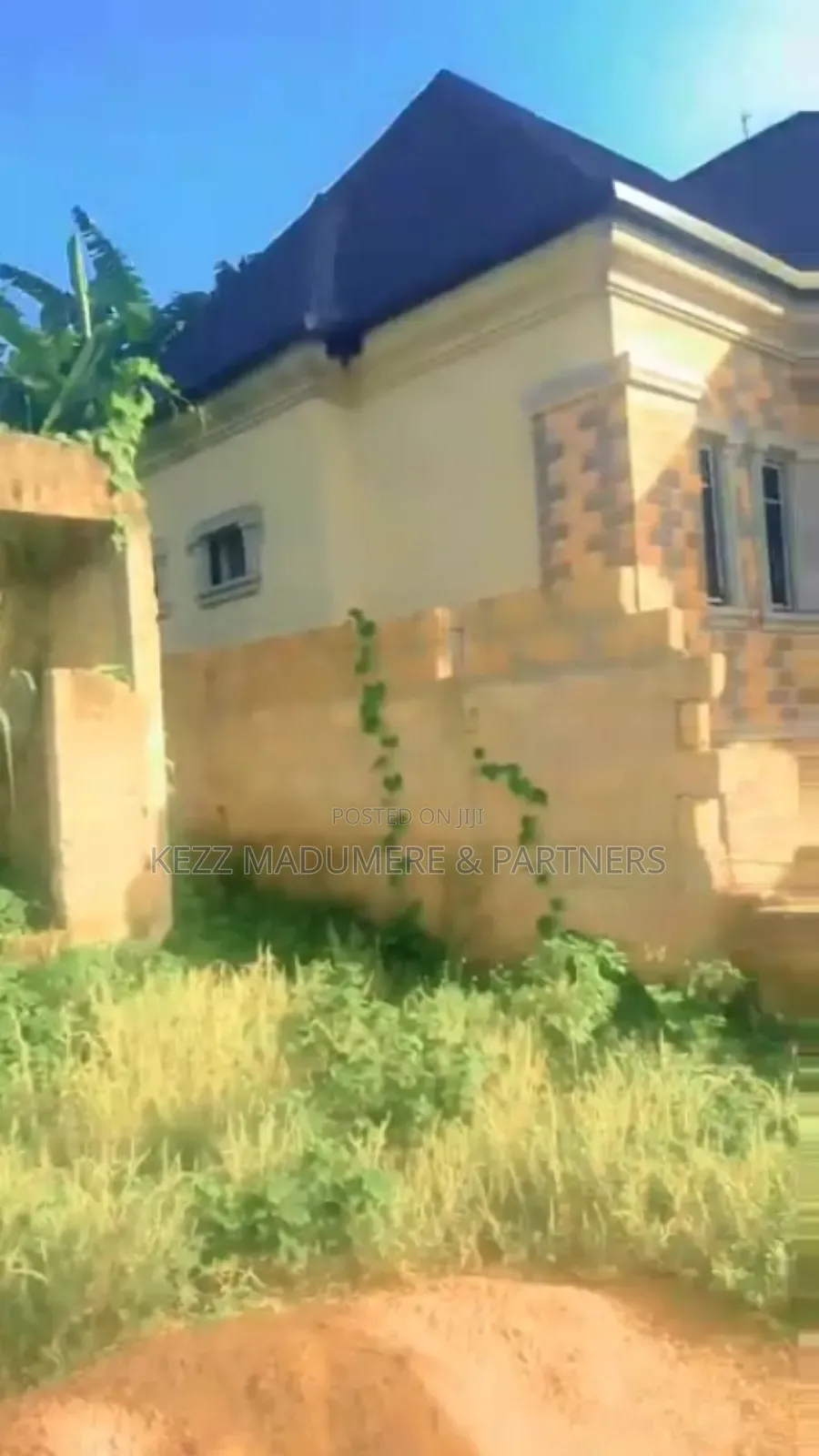 3bdrm Bungalow in Isieke Umuahia Abia for sale in Umuahia