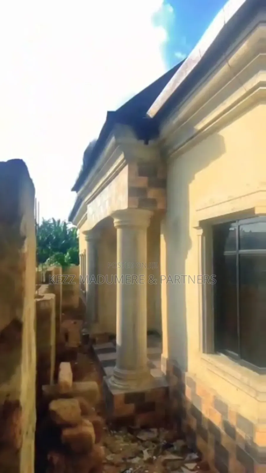 3bdrm Bungalow in Isieke Umuahia Abia for sale in Umuahia