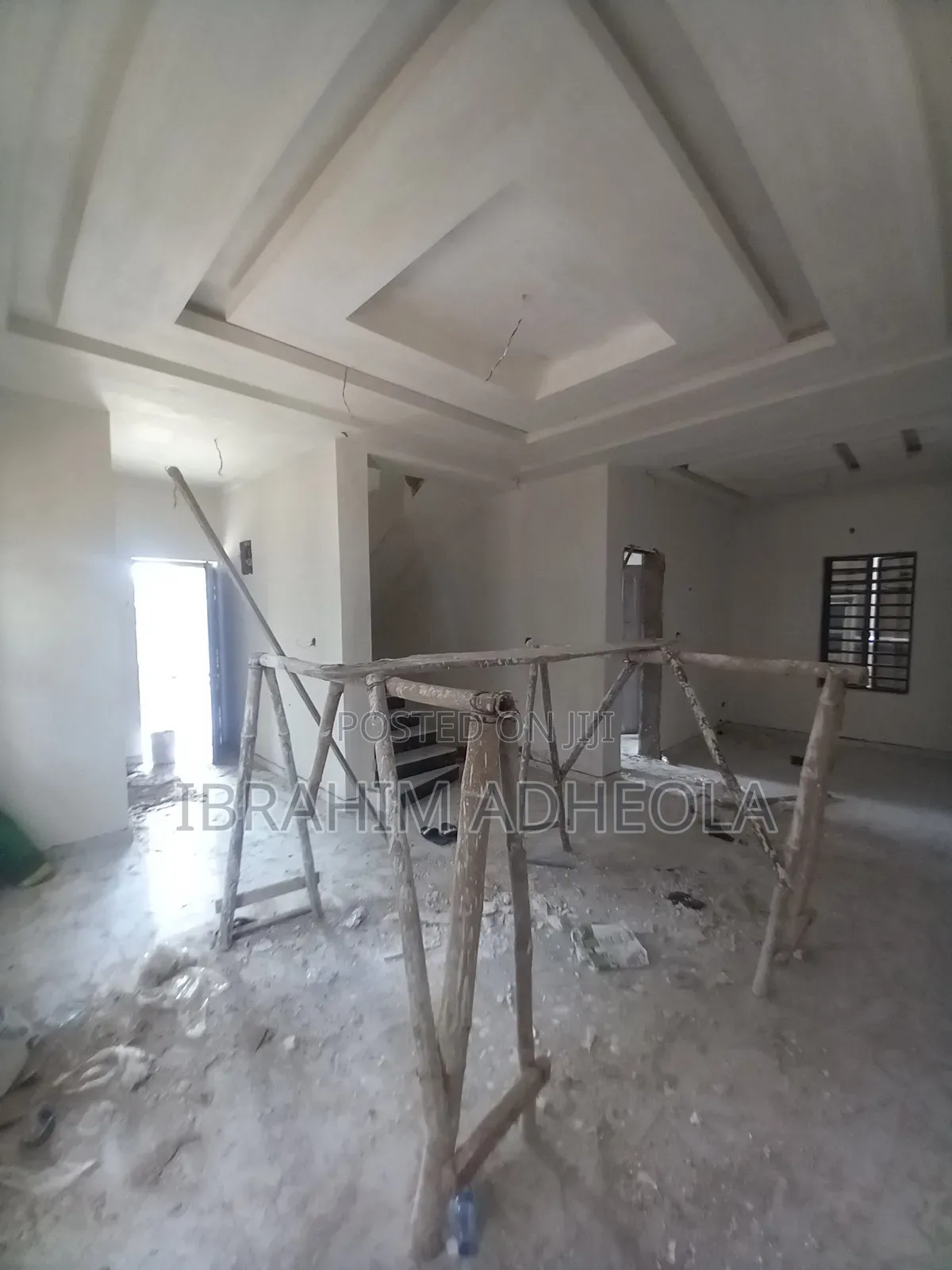 4bdrm Duplex in Off Apapa Road, Ebute Metta for sale in Ebute Metta