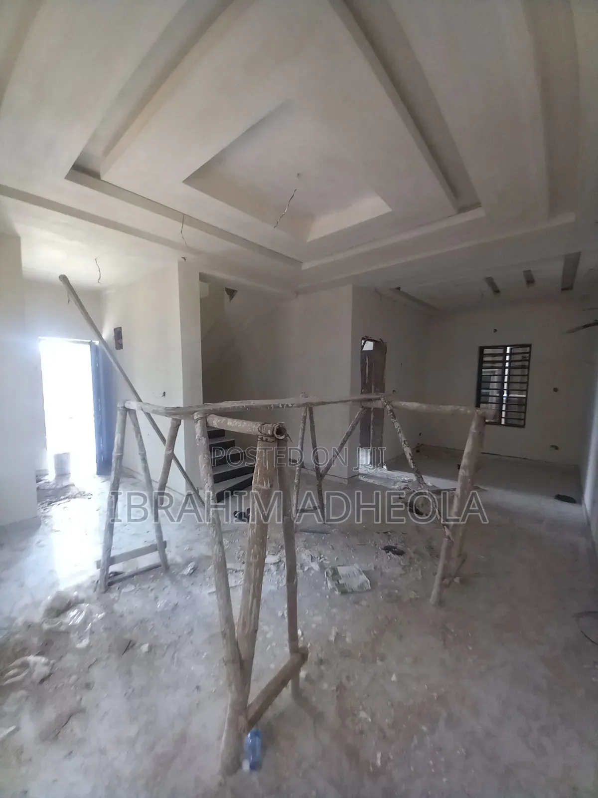 4bdrm Duplex in Off Apapa Road, Ebute Metta for sale in Ebute Metta