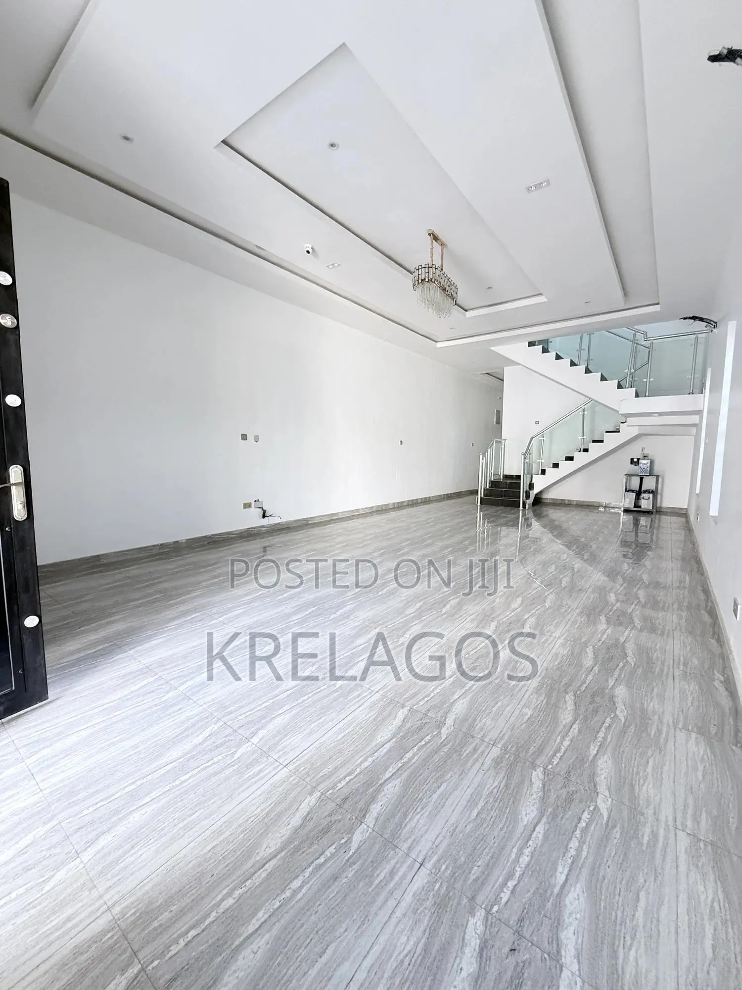 4bdrm Duplex in Ologolo for sale in Ologolo