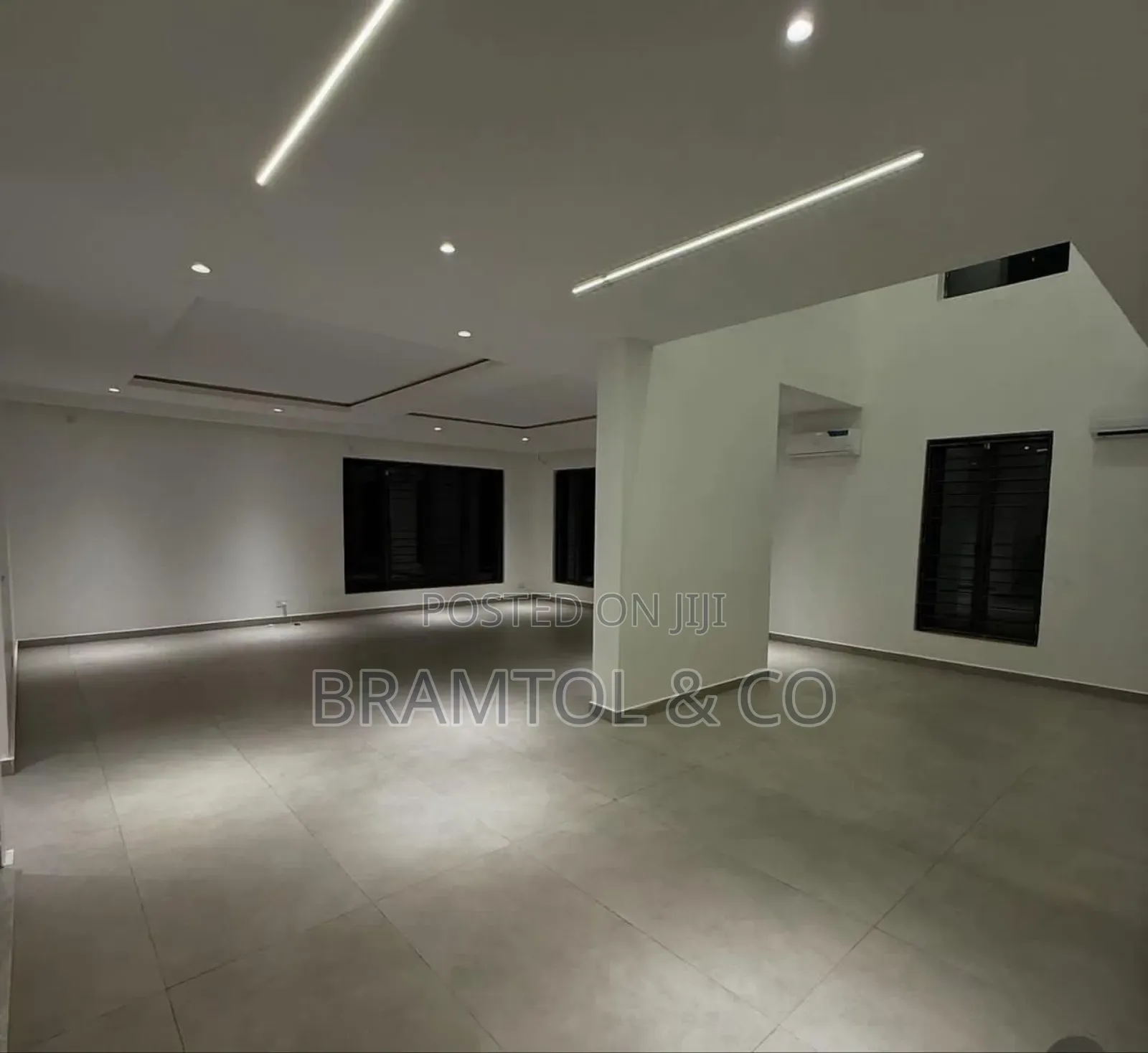 5bdrm Duplex in Katampe Extension for sale in Katampe Extension