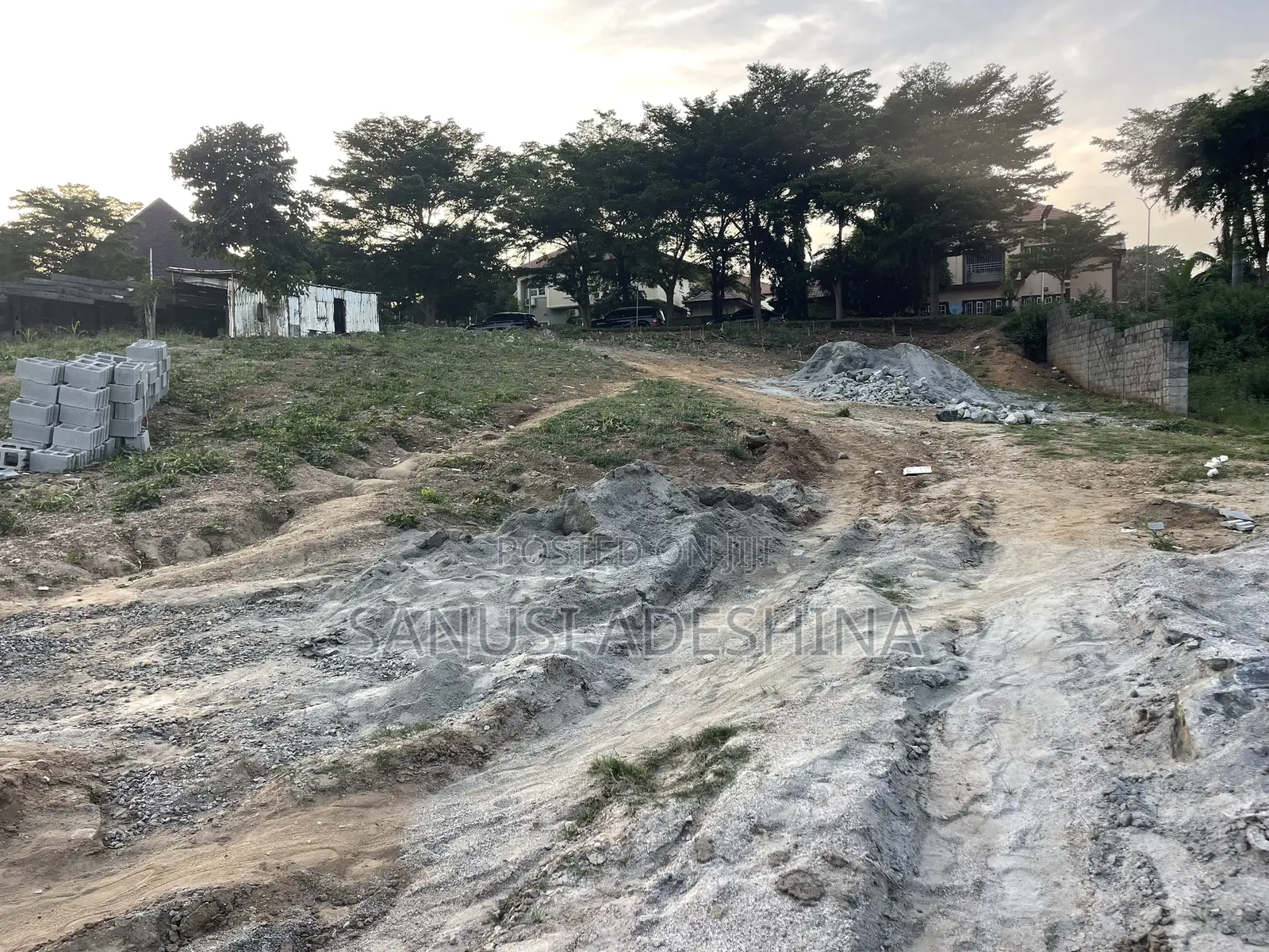 Clinic Land at Gwarimpa Estate,Fct Abuja Nigeria in Gwarinpa