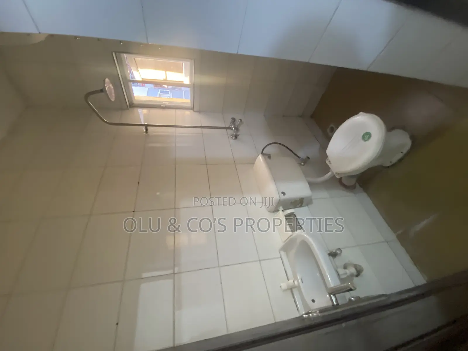 Studio Apartment in An Estate, Wuye for rent in Wuye