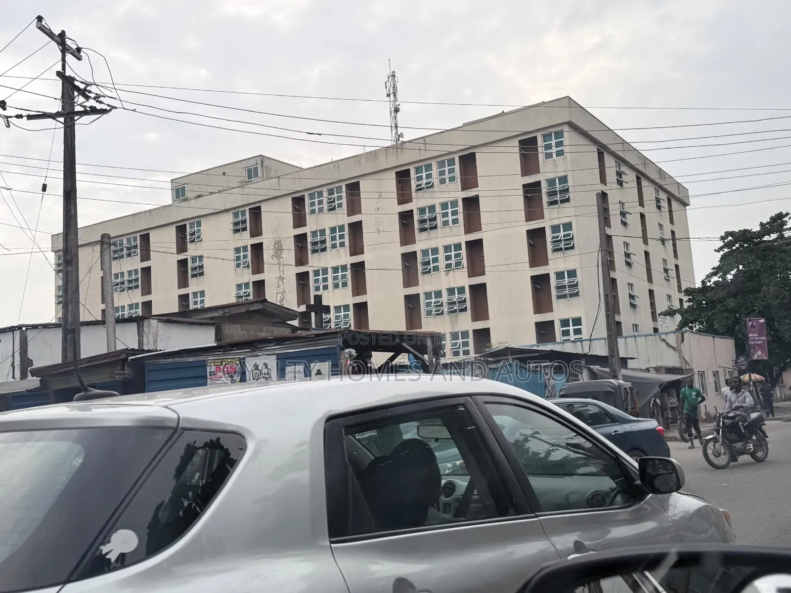 A Well Maintained Commercial/Office Building Comprising of 165 Rooms in Yaba