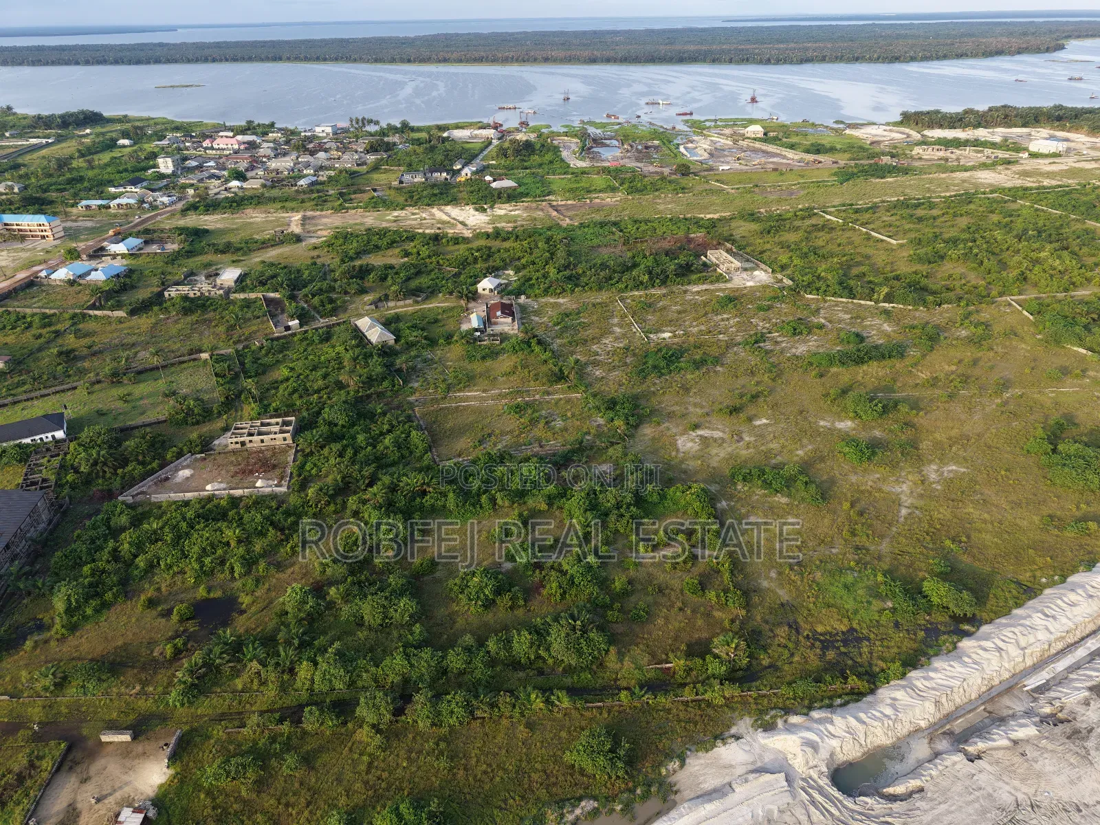 Ibeju Lekki Goldmine in Eleko