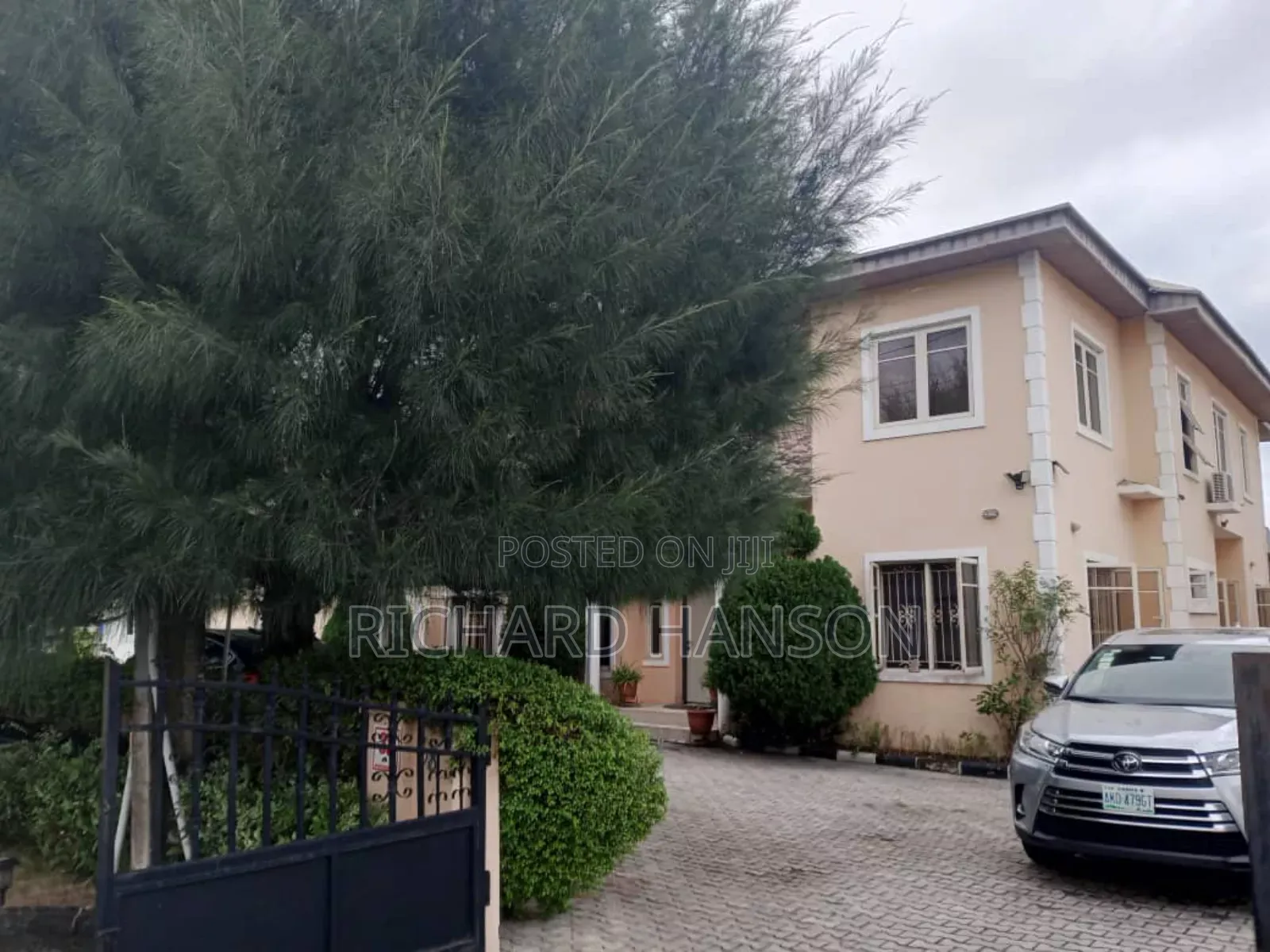 4bdrm Duplex in Lekki for sale in Lekki