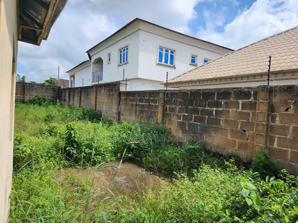 3bdrm Bungalow in Orisunbare, Wire And, Apata for sale in Apata