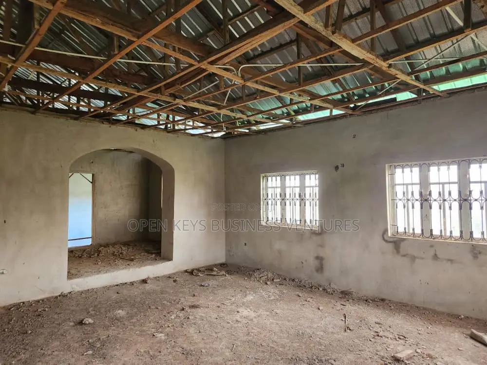 3bdrm Bungalow in Orisunbare, Wire And, Apata for sale in Apata