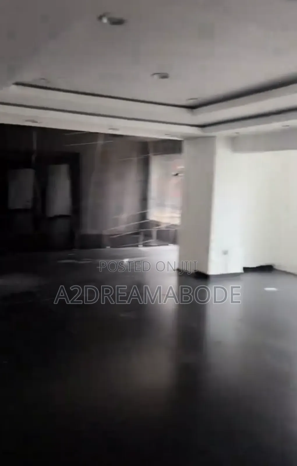 Massive, Executive Bar Lounge in Victoria Island