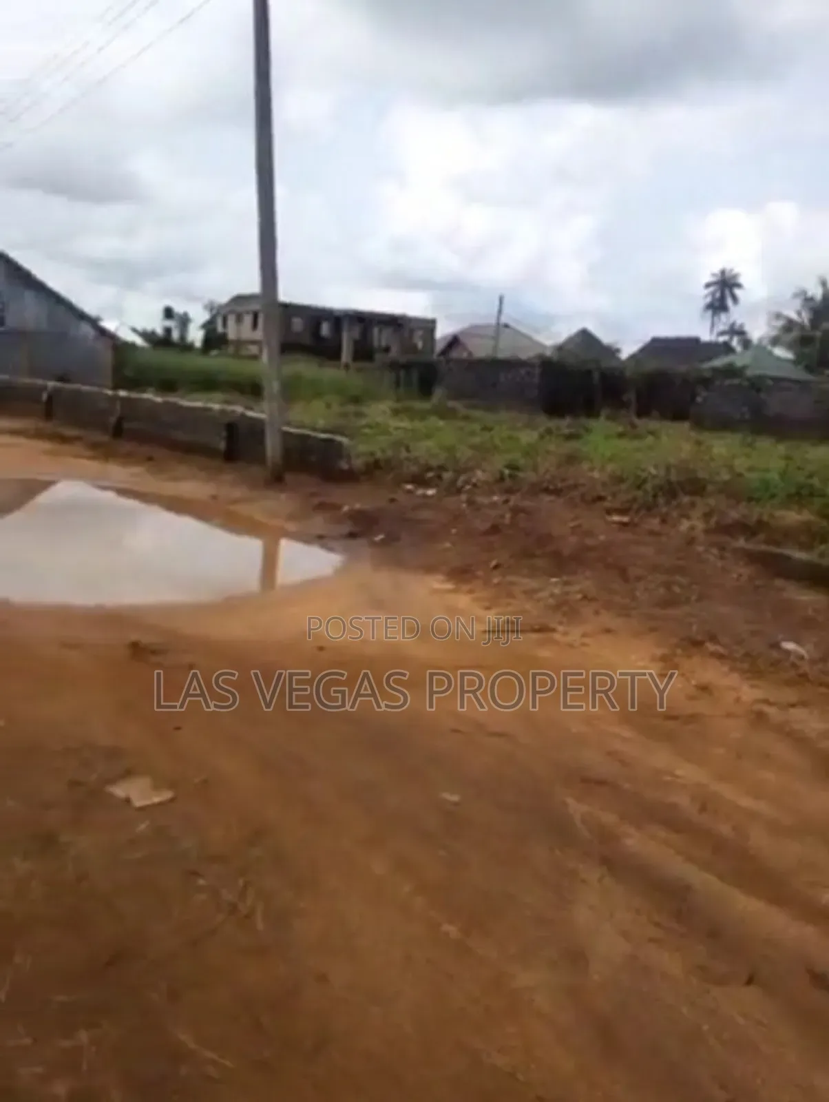 2 Plots of Land With Fence Advantage at Ulakwo Close to the Tarred in Owerri