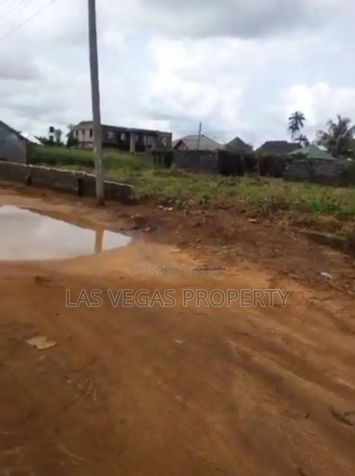 2 Plots of Land With Fence Advantage at Ulakwo Close to the Tarred in Owerri