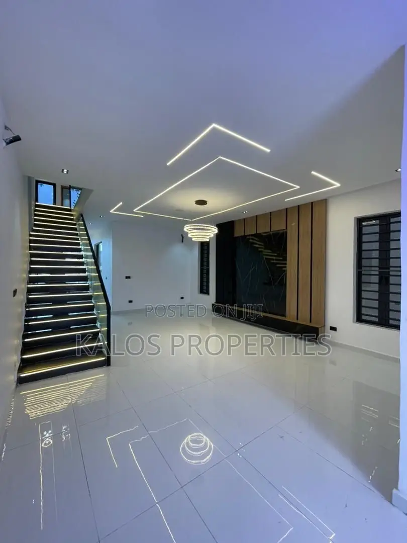 5bdrm Duplex in Lekki Palms City, Ado / Ajah for sale in Ado / Ajah