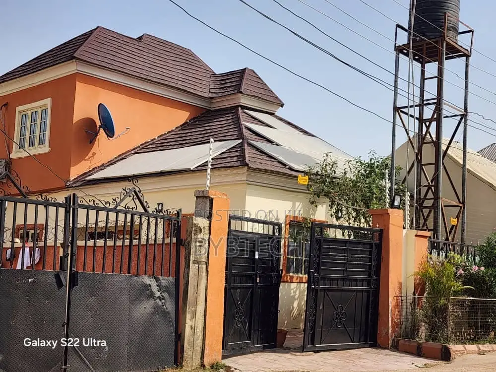 3bdrm Duplex in Arab Road, Kubwa for sale in Kubwa