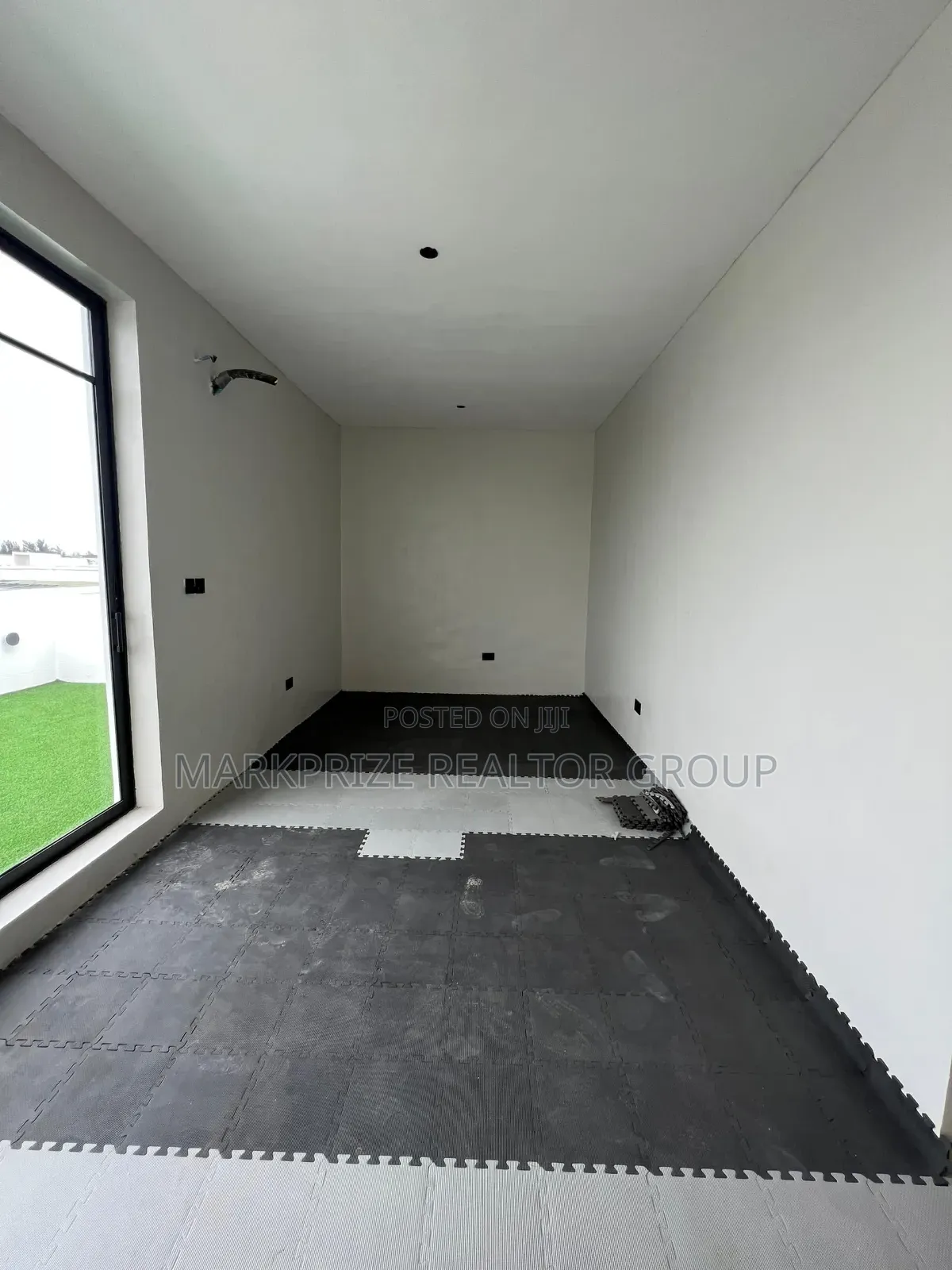 5bdrm Duplex in Lekki for sale in Lekki