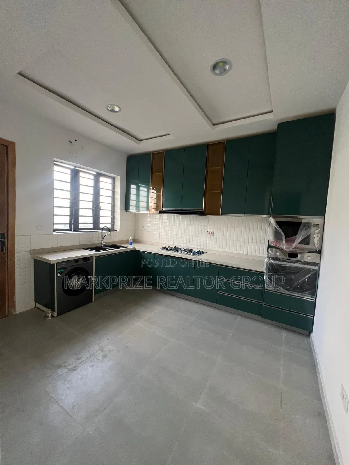 4bdrm Duplex in Ikate for sale in Ikate