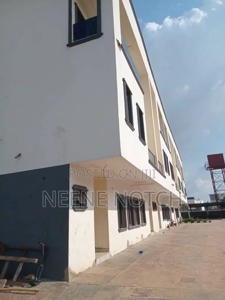 4bdrm Townhouse / Terrace in Daniel Ray Street, Jahi for rent in Jahi