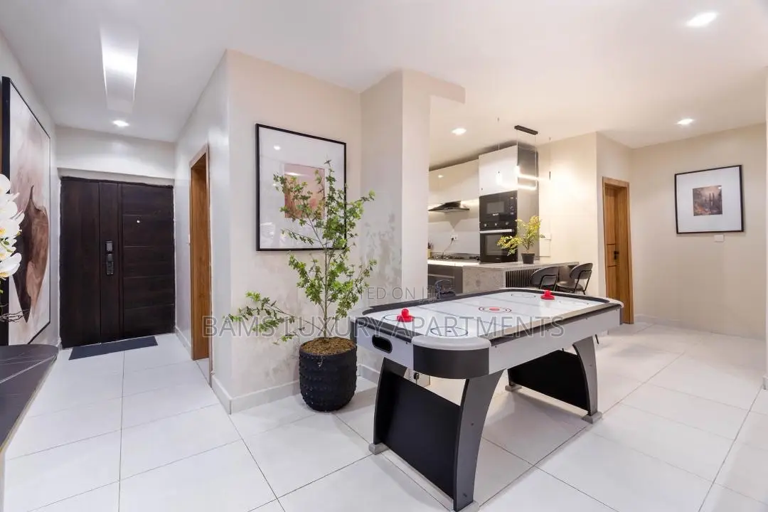 Newly Launched 2 Beds With Swimming Pool, Ps5, and Air Hockey Game. in Lekki Phase 1