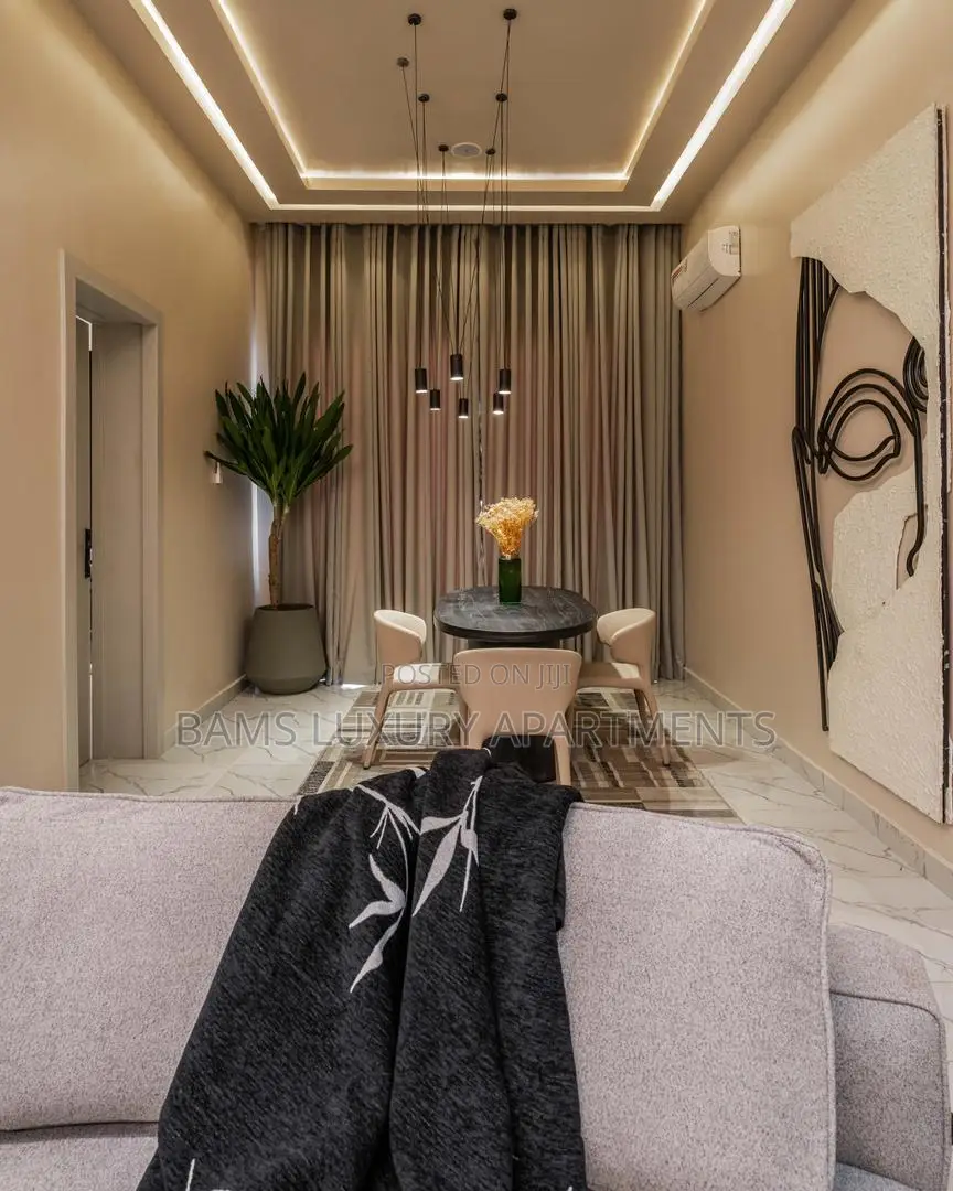A Brand New Luxury 2 Bedroom With Swimming Pool, Elevator and Ps5 in Lekki Phase 1