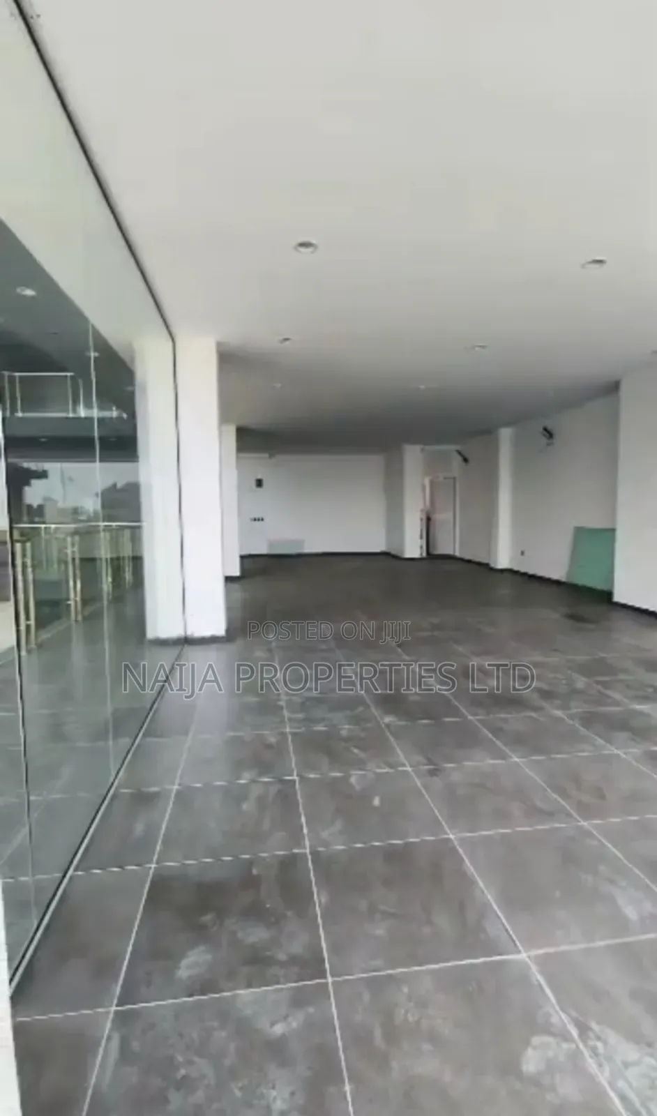 127sqm Office Space in Lekki Phase 1 for Rent in Lekki Phase 1