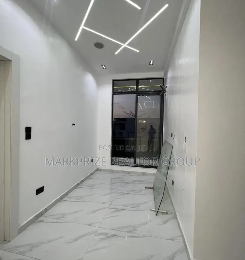 4bdrm Duplex in Ajah Lekki Lagos for sale in Ajah