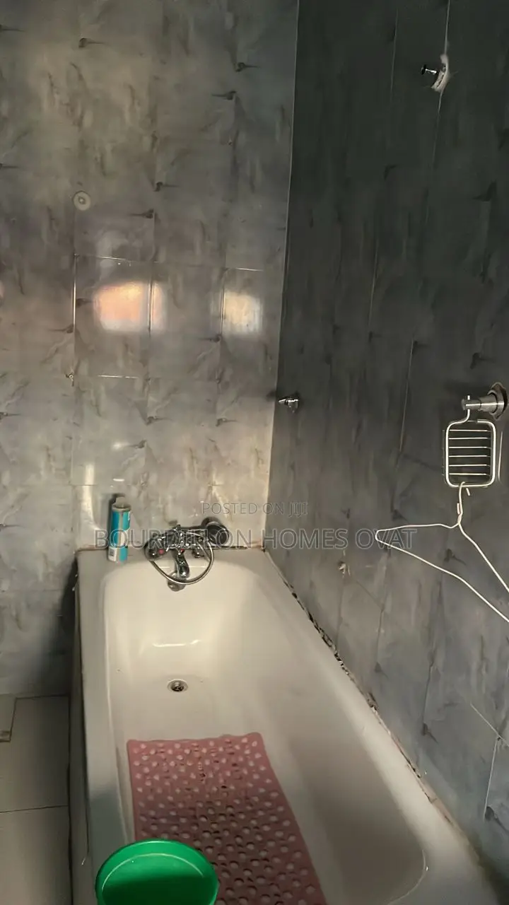 3bdrm Apartment in Lekki Phase 1 for sale in Lekki Phase 1