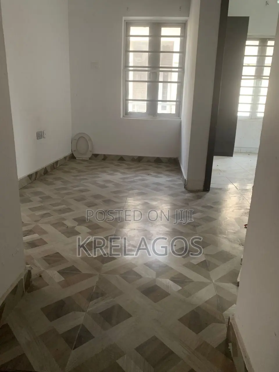3bdrm Duplex in Ologolo for sale in Ologolo