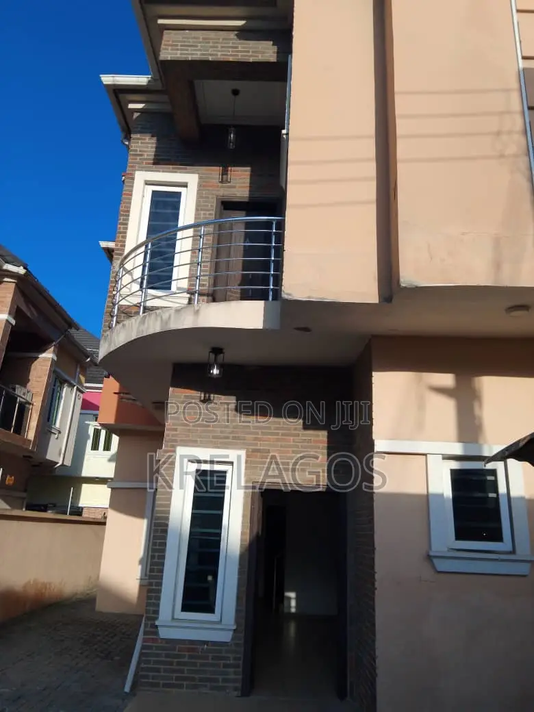 4bdrm Duplex in Ologolo for rent in Ologolo