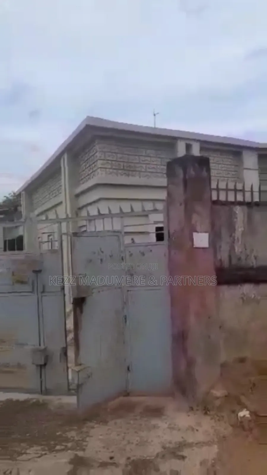 4bdrm Bungalow in World Bank Estate for sale in Umuahia