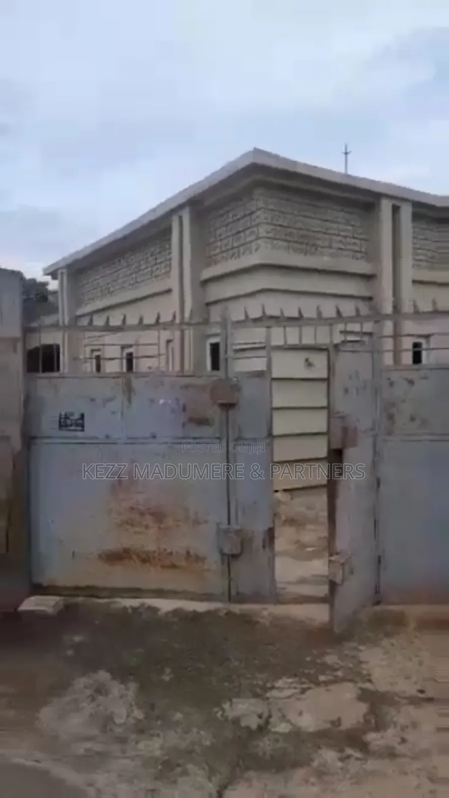 4bdrm Bungalow in World Bank Estate for sale in Umuahia