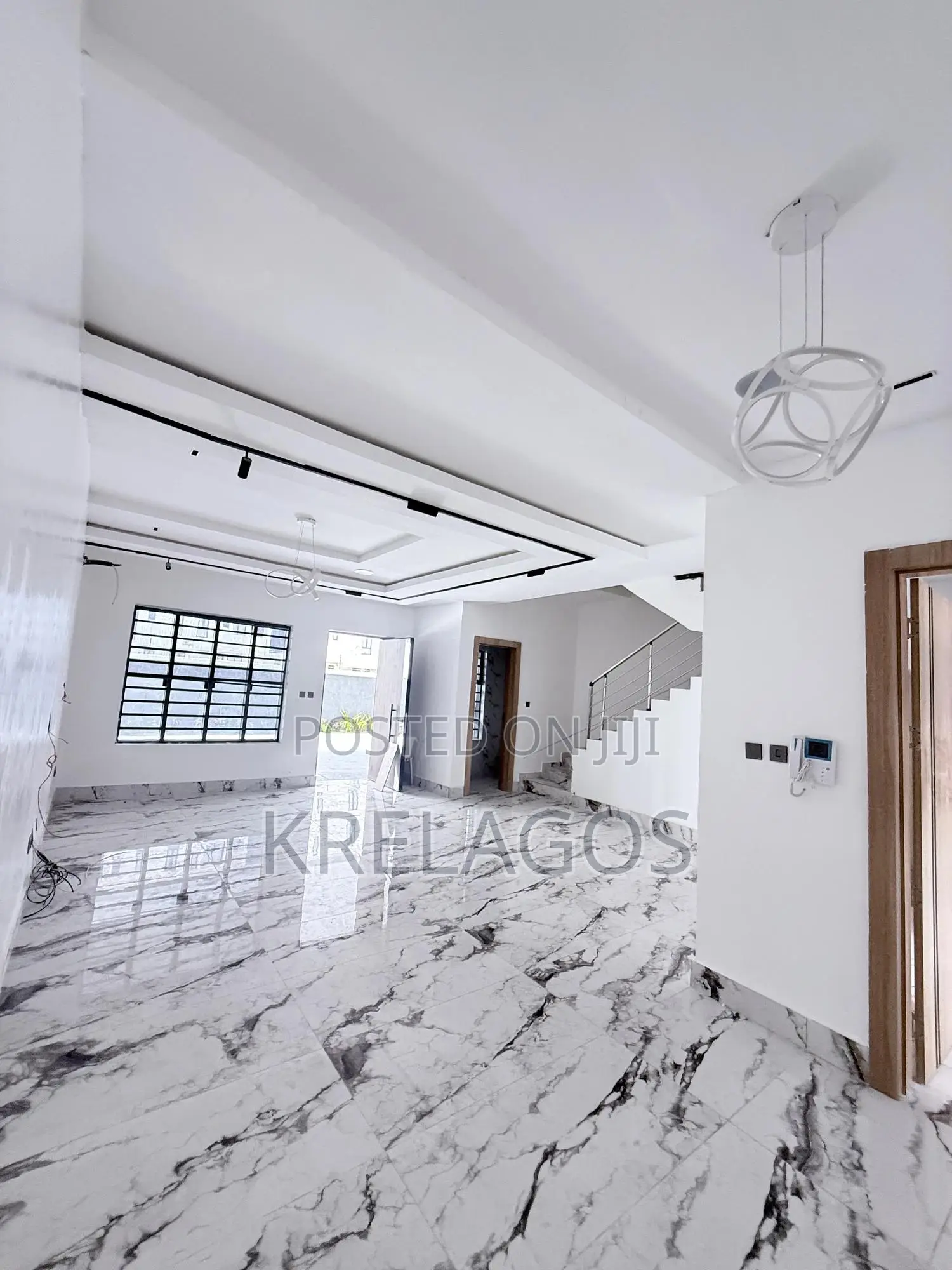 4bdrm Duplex in Ikate for sale in Ikate